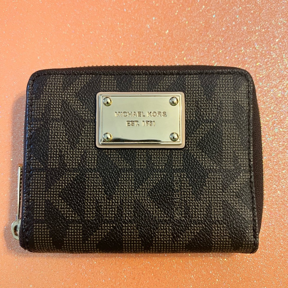 Michael Kors zip around wallet
